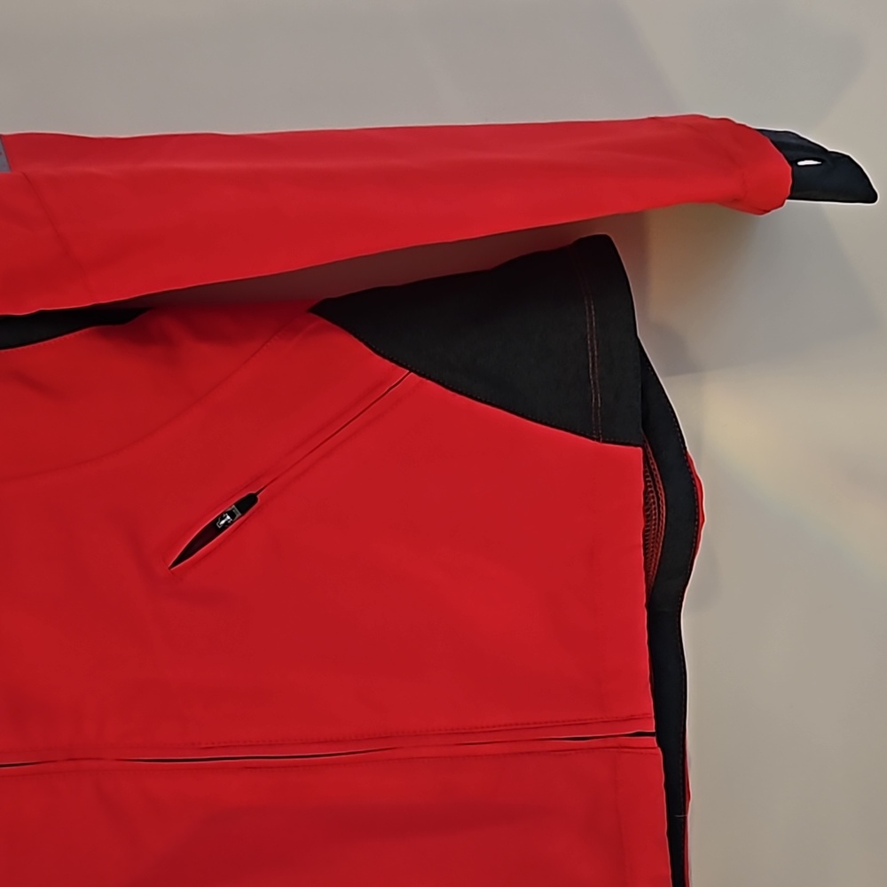 Running Room Jacket - Picture 3 of 5